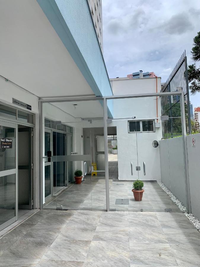 101- Lindo Apartamento Amplo E Decorado, 2 Quartos, Sala, Cozinha Completa, Mobiliario Moderno, Lavanderia , Excelente Localizacao No Bairro Bigorrilho Куритиба Экстерьер фото