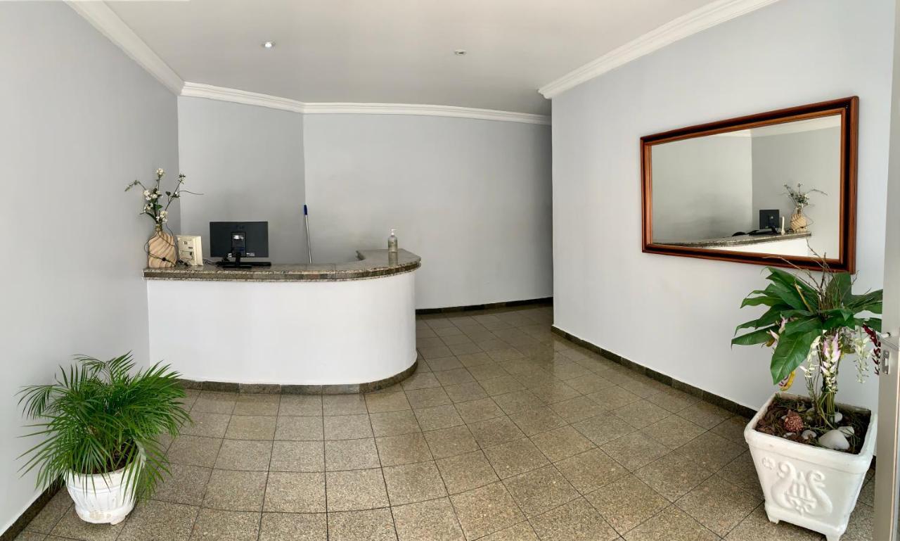 101- Lindo Apartamento Amplo E Decorado, 2 Quartos, Sala, Cozinha Completa, Mobiliario Moderno, Lavanderia , Excelente Localizacao No Bairro Bigorrilho Куритиба Экстерьер фото