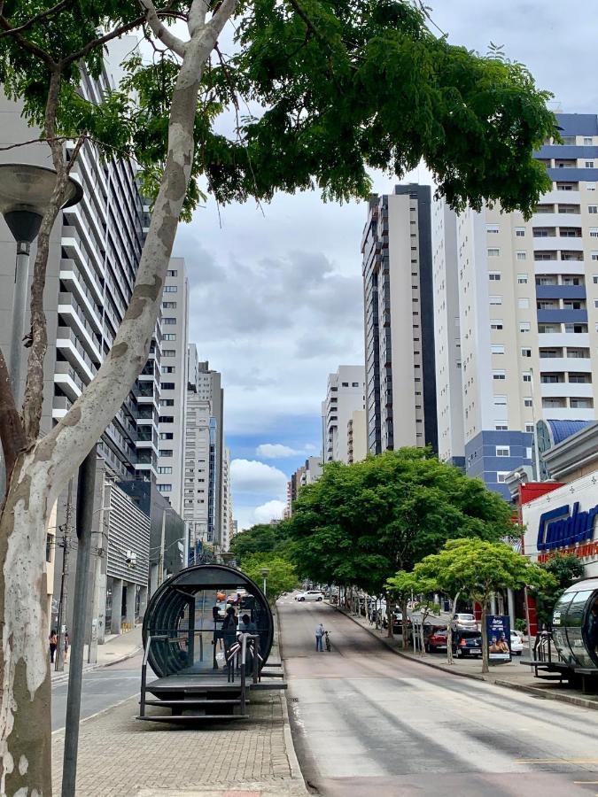 101- Lindo Apartamento Amplo E Decorado, 2 Quartos, Sala, Cozinha Completa, Mobiliario Moderno, Lavanderia , Excelente Localizacao No Bairro Bigorrilho Куритиба Экстерьер фото